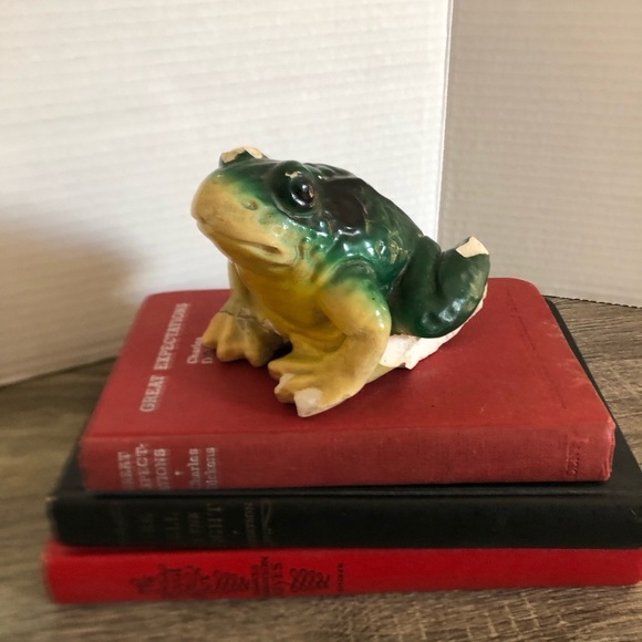 Vtg Chalkware Frog Statue - Picture 1 of 13